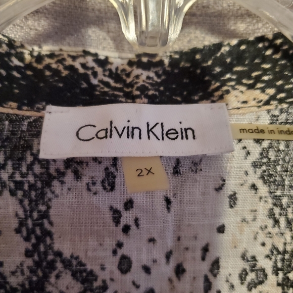Calvin Klein Snake Print Button-Down Blouse Size 2X - Picture 3 of 5